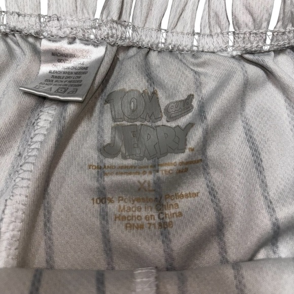 Tom & Jerry Girl's Size XL Athletic Running Shorts White Striped Lounge Shorts - Picture 4 of 7